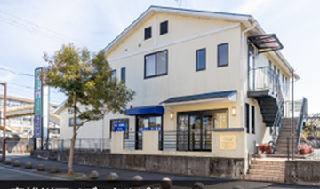 富雄川西メディカルビル 徒歩6分(約430〜440m)