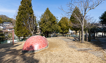 富雄川西二丁目街区公園 徒歩7分(約500〜510m)