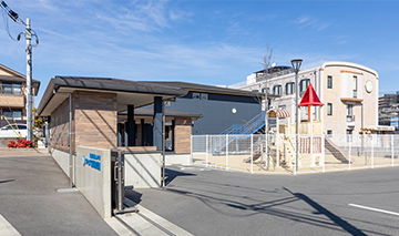 ソフィア富雄保育園 徒歩3分(約190〜200m)